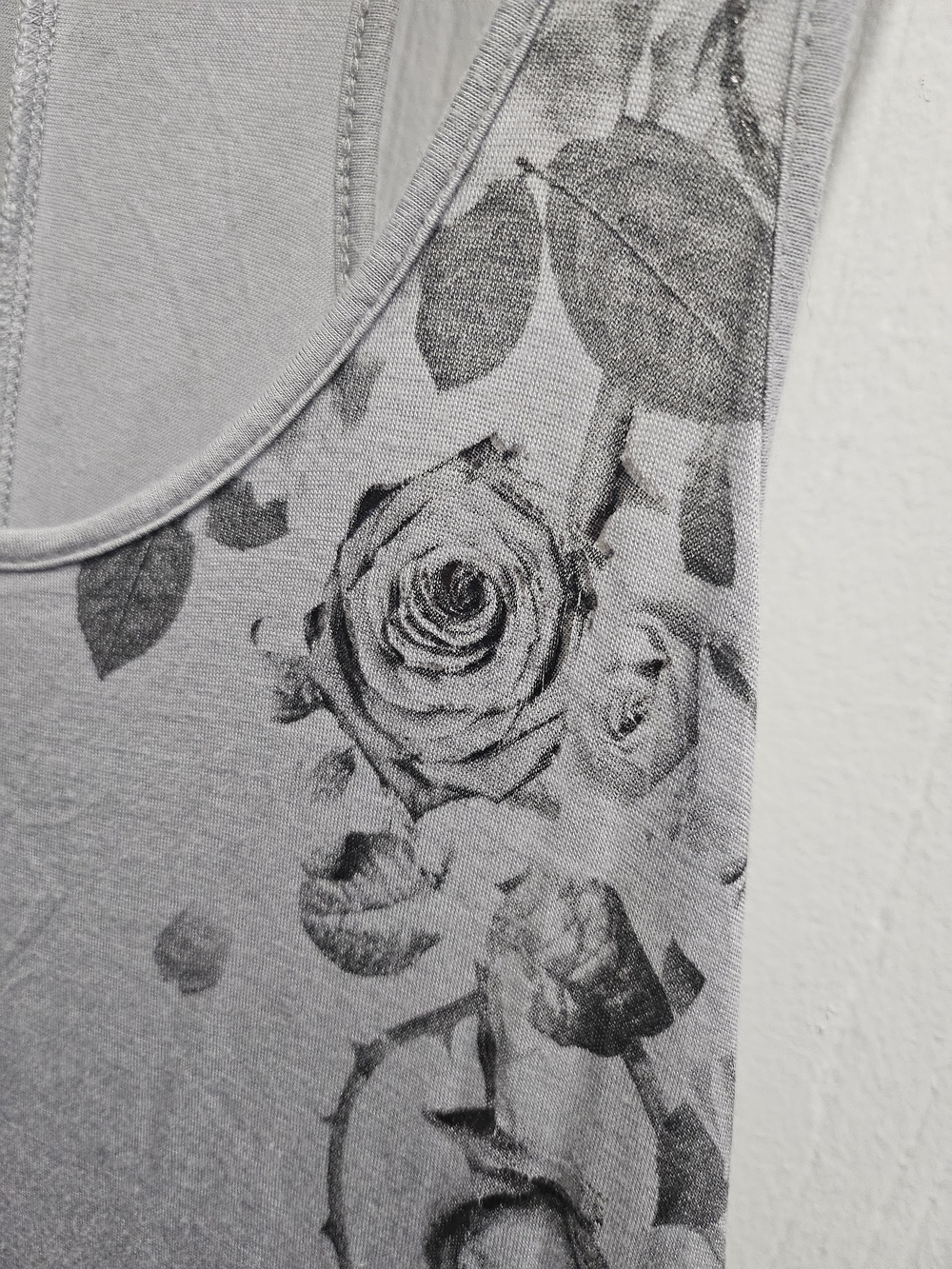 Floral Print Racerback Tank - Picture 5 of 6